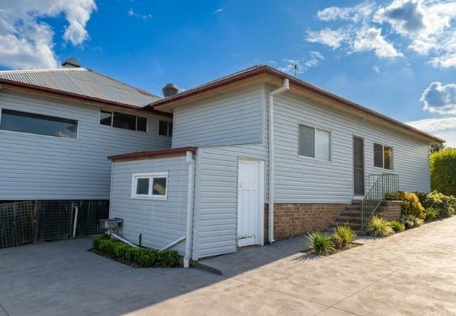 Vinyl Cladding & Exterior Renovation NSW Australia By NuCladd